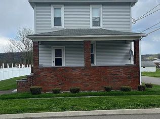 2207 2nd Ave, Koppel, PA 16136