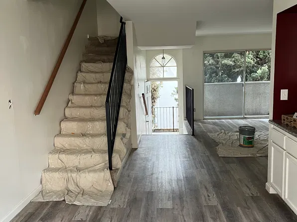 5025 Denny Ave APT 5, North Hollywood, CA 91601