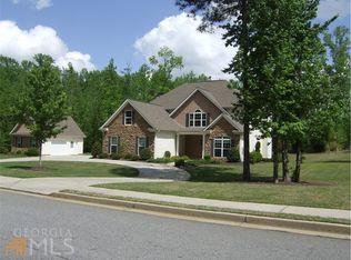 259 Persimmon Dr, Sharpsburg, GA 30277