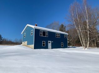 24 Northwest Rd, Oakland, ME 04963