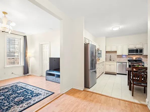 282 Magnolia Avenue image 3 of 24