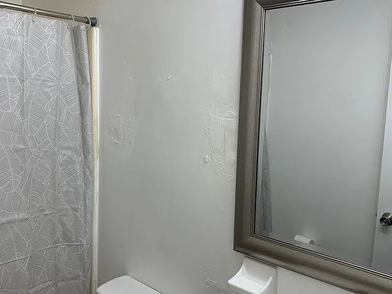 6120 SW 12th Pl — Photo 15