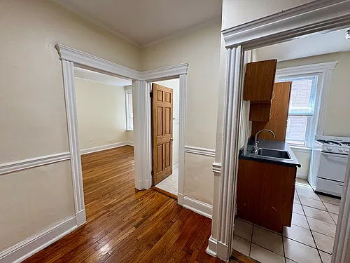364 Riverway Photo 1