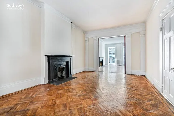 Rented by Sotheby's International Realty | media 9