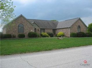 5067 Brook Ct, Danville, IN 46122