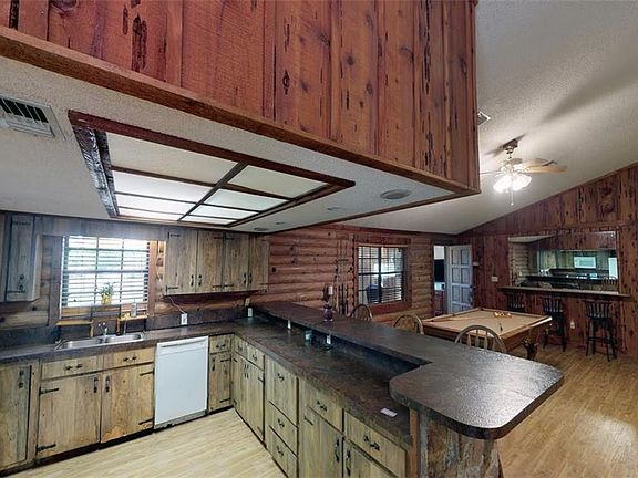 2nd image of 8880 Deer Run Dr