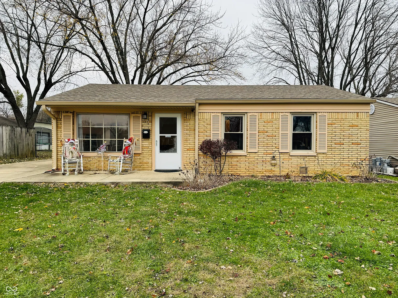 50 Sunbury Dr photo 1