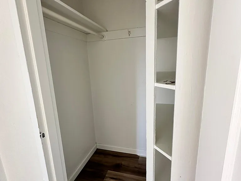 277 Alaska St — Photo 5