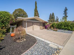 2525 Nedson Ct, Mountain View, CA 94043