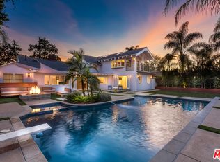 13155 Magnolia Blvd, Sherman Oaks, CA 91423