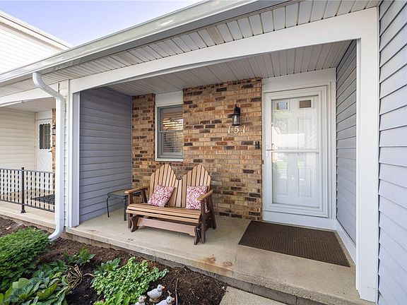 4th image of 151 Flower Dale Dr