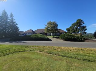 365 Birdie Ln, Roseburg, OR 97471