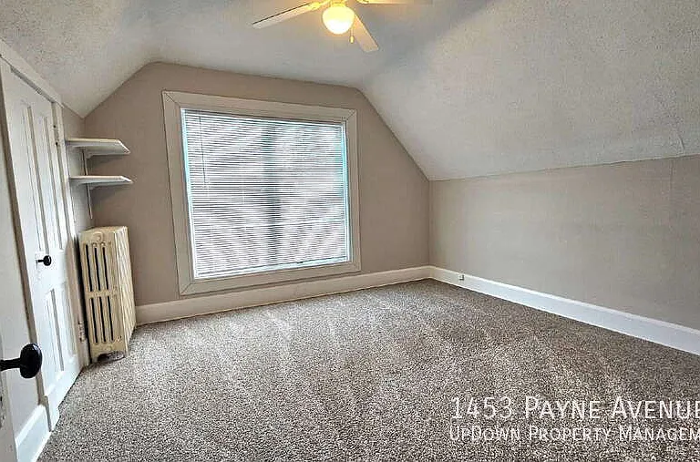1453 Payne Ave — Photo 6