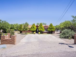 985 Matas Ct, Rio Rico, AZ 85648