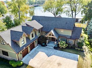 9688 Lakeshore Dr E, Huntsville, OH 43324