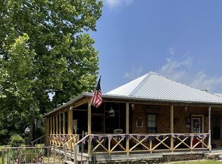 406 Cedar Ave, Mountain View, AR 72560