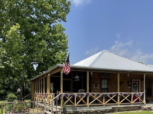 406 Cedar Ave