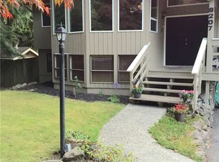 8207 181st Pl SW, Edmonds, WA 98026
