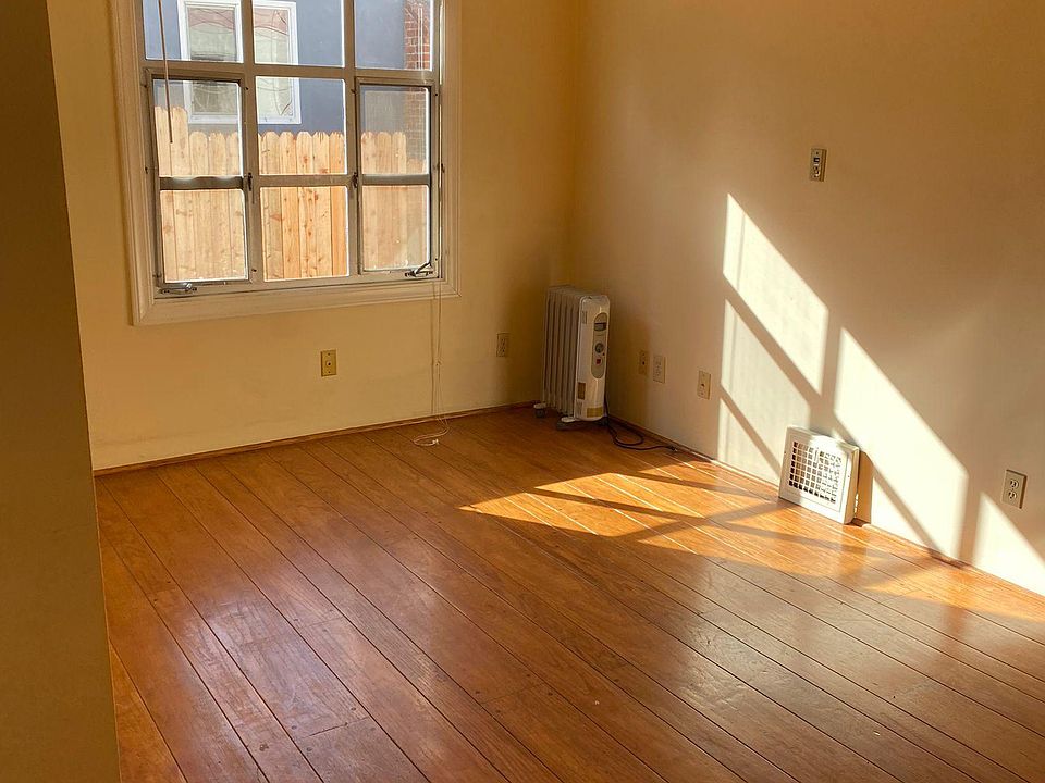 1st image of 2660 Mira Vista Dr #B