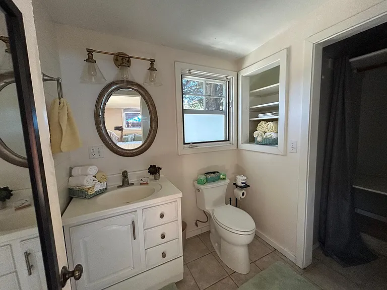 5310 Soquel Dr #A — Photo 9