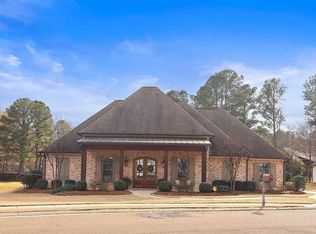 103 Ironwood Plantation Blvd, Madison, MS 39110