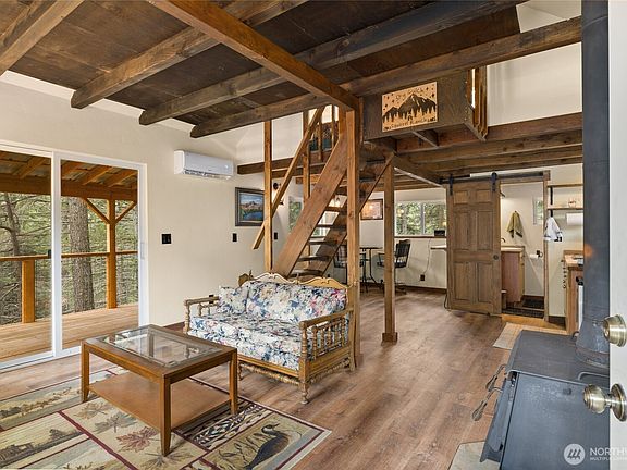 3rd image of 131 Casassa Road