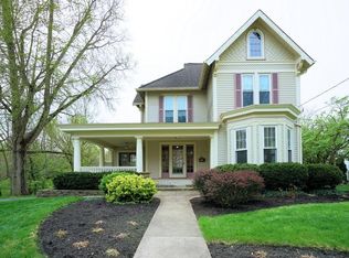 33 Mount Pleasant Ave, Cincinnati, OH 45215