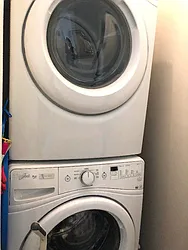 Rented by Rennit Inc.