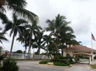 1045 Big Torch St, Riviera Beach, FL 33407