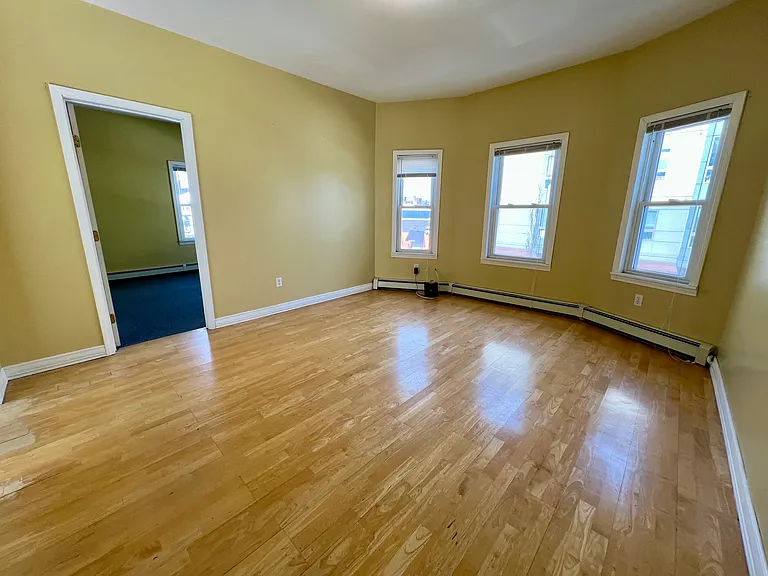 1 Wyeth St #2 — Photo 1
