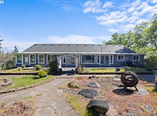 18787 SE Sunnyside Rd, Damascus, OR 97089