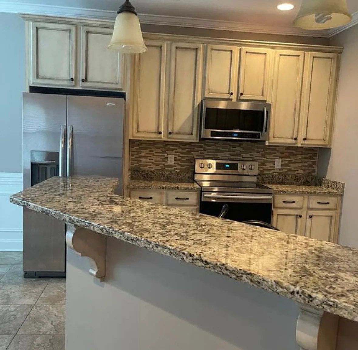 3 bed, 1550 sqft, $2,100 — Photo 2