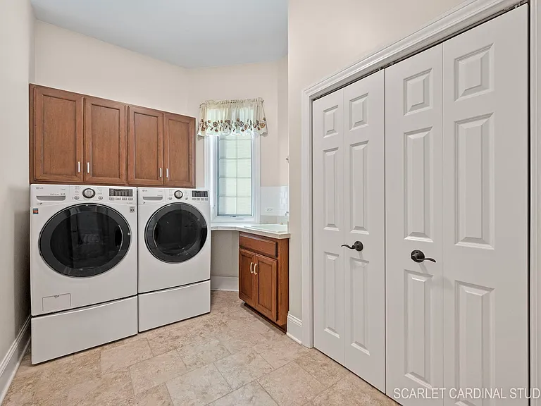 13334 Kerr St — Photo 35