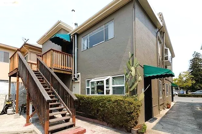 3110 Martin Luther King Jr Way — Photo 13
