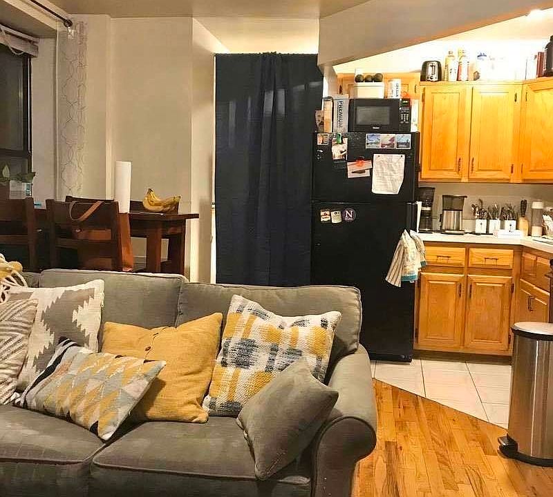 1st image of 310 W 95th St APT 1D