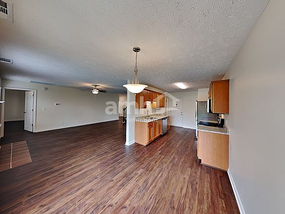 5th image of 1249 Lasalle Dr