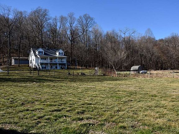 4th image of 7607 Old Glory Ln