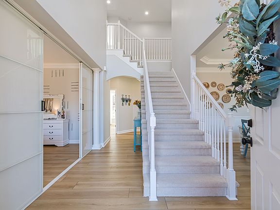 3rd image of 5709 Portsmouth Pl