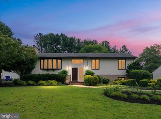 2829 Southview Rd, Ellicott City, MD 21042