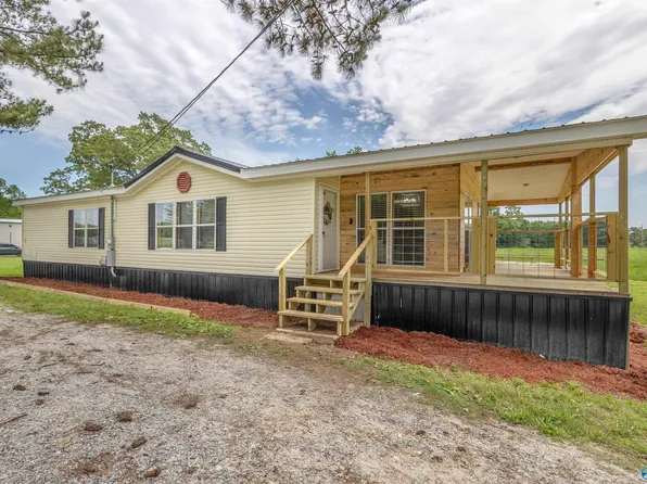 6691 Cox Gap Rd, Boaz, AL 35956