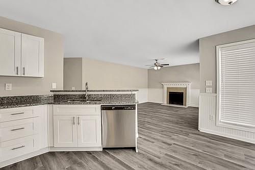 5th image of 1267 Hamlet Ct