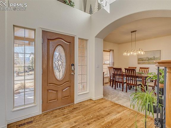 4th image of 13957 Sierra Knolls Ct