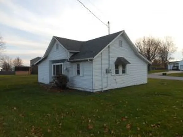 1105 S Michigan Ave, Greensburg, IN 47240