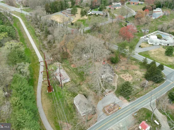 1004 Cecil Ave S, Millersville, MD 21108