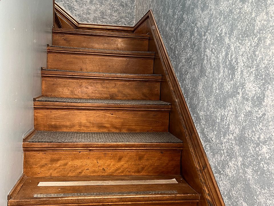 Common shared Stair case