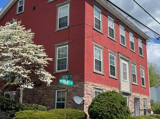2 E Main St APT D, Adamstown, PA 19501