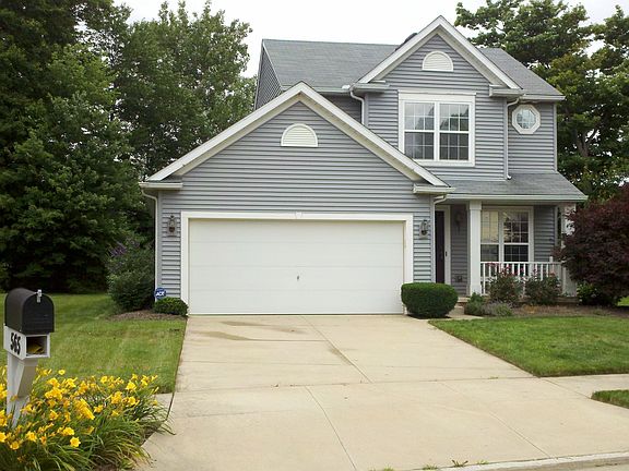 3rd image of 565 Woodview Dr