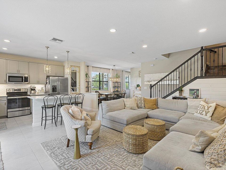 1st image of 12819 Anthorne Ln