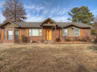 1005 W 5th St, Beggs, OK 74421