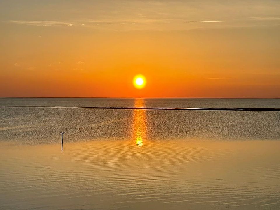 2nd image of 102 Blue Heaven Rd #95